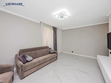 Բնակարաններ Կոդ` 5+212430