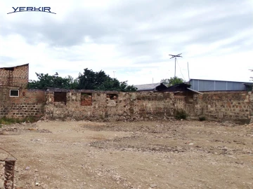 Land areas Code: 10+610760