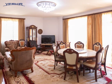 Apartments Code: 10+419205