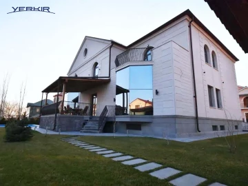 Houses Code: 9+515032