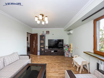 Բնակարաններ Կոդ` 1+219719