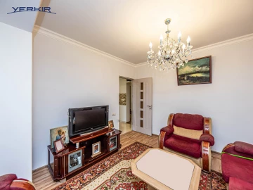 Apartments Code: 9+1331979