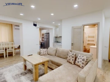 Բնակարաններ Կոդ` 7+317823