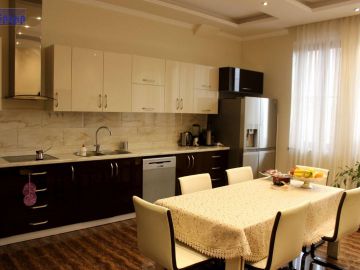 Houses Code: 10+50111