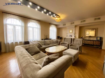 Բնակարաններ Կոդ` 9+816390