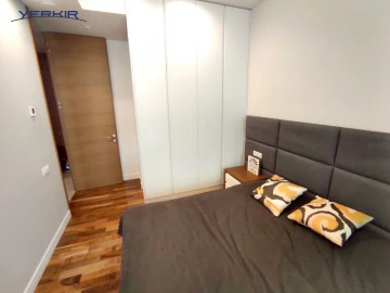 Բնակարաններ Կոդ` 8+310508