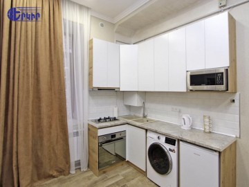 Apartments Code: 9+10052