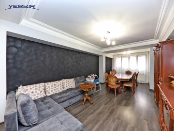 Apartments Code: 10+317127