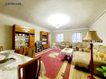 Houses Code: 2+509668