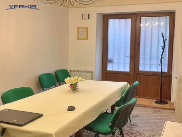 Կոմերցիոն Տարածքներ Կոդ` 4+910507