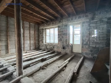 Apartments Code: 9+313729