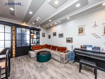 Apartments Code: 9+312658