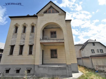 Houses Code: 9+520263