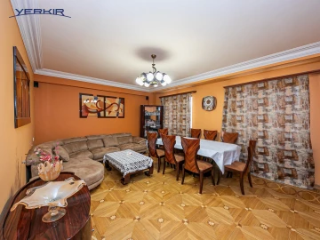 Բնակարաններ Կոդ` 2+406927