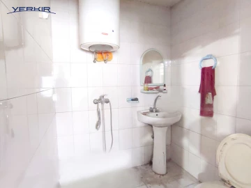 Коммерческие недвижимости Код 8+90572