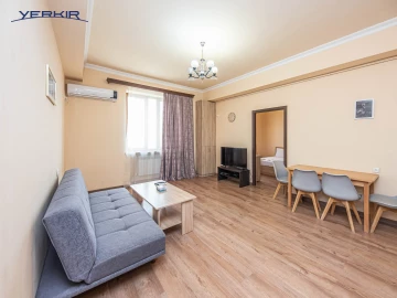 Բնակարաններ Կոդ` 10+302524