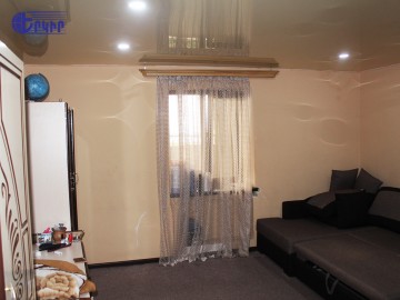 Առանձնատներ Կոդ` 10+50251