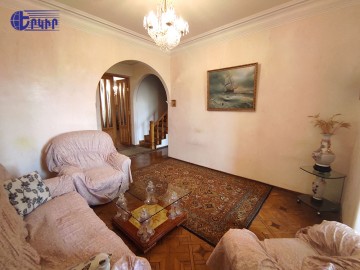 Բնակարաններ Կոդ` 5+801583