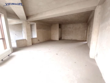 Apartments Code: 5+406478