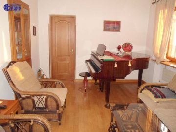 Houses Code: 5+50301