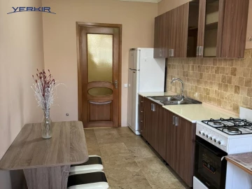 Բնակարաններ Կոդ` 10+320519