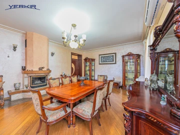 Apartments Code: 10+418505