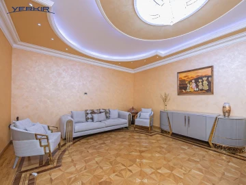 Houses Code: 9+519195