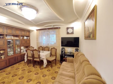 Բնակարաններ Կոդ` 10+309339