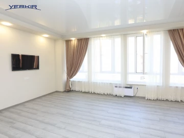 Բնակարաններ Կոդ` 5+119977