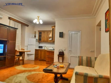 Բնակարաններ Կոդ` 4+111689