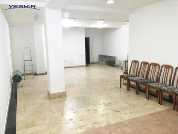 Կոմերցիոն Տարածքներ Կոդ` 9+915191