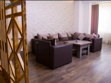 Բնակարաններ Կոդ` 9+321109