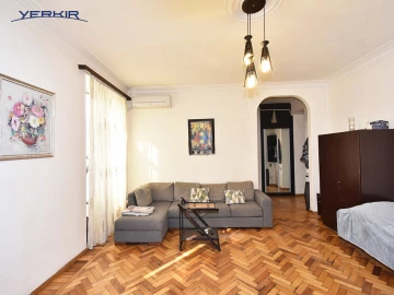 Apartments Code: 5+116434