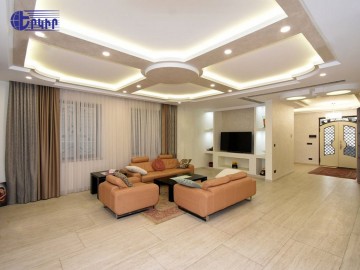 Houses Code: 5+50591