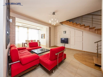 Բնակարաններ Կոդ` 3+4672199