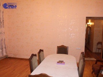 Առանձնատներ Կոդ` 10+50209