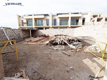 Houses Code: 10+513026