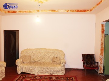 Houses Code: 10+50252