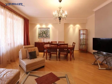 Apartments Code: 5+409909