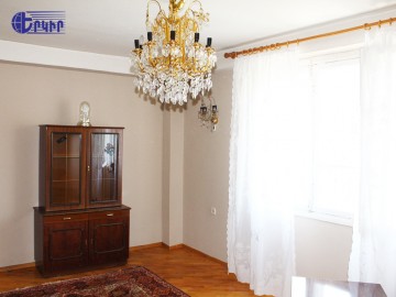 Apartments Code: 4+32330