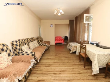 Բնակարաններ Կոդ` 5+219872