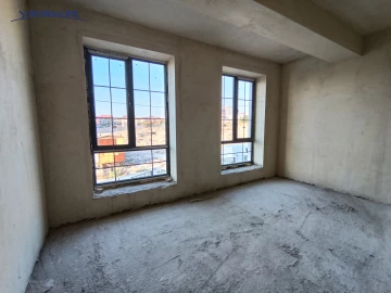 Առանձնատներ Կոդ` 9+513984