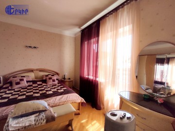 Առանձնատներ Կոդ` 10+50337