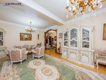 Բնակարաններ Կոդ` 5+412782