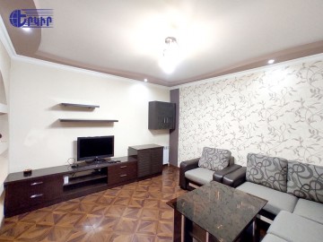 Բնակարաններ Կոդ` 10+32043