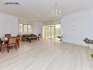 Houses Code: 8+50651