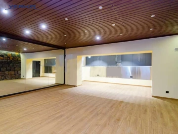 Коммерческие недвижимости Код 5+909340