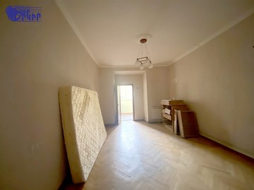 Կոմերցիոն Տարածքներ Կոդ` 5+70163