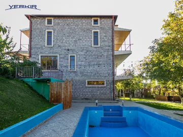 Houses Code: 5+520713