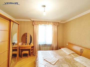 Բնակարաններ Կոդ` 10+317349